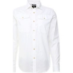 GStar BRISTUM UTILITY Koszula white/white. Białe koszule męskie na spinki G-Star, l, z bawełny. Za 419,00 zł.