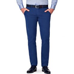 Spodnie Atramentowe Chino Tommy II. Niebieskie spodnie męskie LANCERTO, na co dzień, s, bez wzorów, z elastanu, casualowe. Za 299,90 zł.
