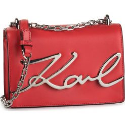 Torebka KARL LAGERFELD - 96KW3029 Red Fire. Czerwone torebki klasyczne damskie KARL LAGERFELD, bez wzorów, ze skóry, biznesowe, bez dodatków. W wyprzedaży za 1099,00 zł.