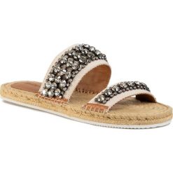 Espadryle SEE BY CHLOÉ - SB34175A Ribbon 120 Latte/Strass Cry.Lgold. Brązowe espadryle damskie See by Chloé, bez wzorów, ze skóry, bez obcasa. W wyprzedaży za 989,00 zł.