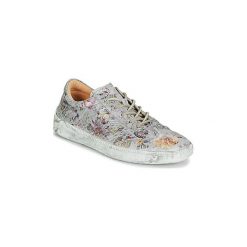 Buty Think TURNIA. Szare trampki i tenisówki damskie marki Think!, bez wzorów, bez zapięcia. Za 849,00 zł.