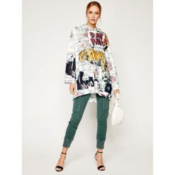 Bluza Silvian Heach Mogak PGP20400FE. Bluzy damskie Silvian Heach, xxs, bez wzorów, z poliesteru, bez rękawów, bez kaptura. W wyprzedaży za 339,00 zł.