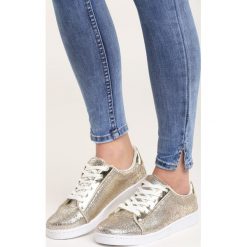 Złote Trampki Alma. Buty sportowe damskie Born2be. Za 24,99 zł.