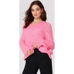 Swetry oversize damskie: MANGO Sweter oversize z dekoltem V - Pink