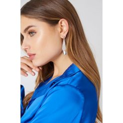 Kolczyki damskie: NA-KD Accessories Błyszczące kolczyki Teardrop – Silver