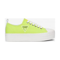 Guess Brigs Tenisówki Żółty. Żółte trampki i tenisówki damskie Guess, z aplikacjami, z materiału, bez zapięcia. Za 373,95 zł.