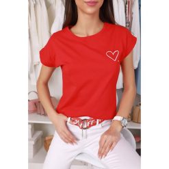 T-shirt damski ALDEORA RED. Czerwone bluzki damskie IVET, z nadrukiem, bez kołnierzyka. W wyprzedaży za 19,00 zł.