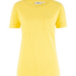 T-shirt bawełniany z przędzy mieszankowej, z kieszonką bonprix żółty ananasowy. Żółte koszulki damskie bonprix, bez wzorów, z bawełny, bez kołnierzyka, bez rękawów. Za 34,99 zł.