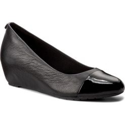 Creepersy damskie: Półbuty CLARKS - Vendra Dune 261291054 Black Combi