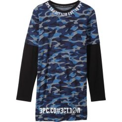 Długi shirt bonprix niebieski moro. Niebieskie koszule chłopięce bonprix, moro, bez kołnierzyka, z długim rękawem, długie. Za 37,99 zł.