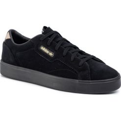 Buty adidas - Sleek W EE7104 Cblack/Cblack/Tecoli. Czarne buty sportowe damskie Adidas, bez wzorów, ze skóry, sportowe. W wyprzedaży za 249,00 zł.