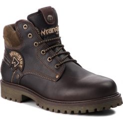 Trapery WRANGLER - Yuma Patch WM182003 Dk. Brown 30. Pomarańczowe bez kategorii Wrangler, ze skóry. W wyprzedaży za 339,00 zł.