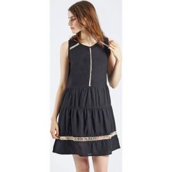 Sukienki: Sukienka bez rękawów Vestido Cillian