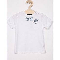 Blukids - T-shirt dziecięcy 74-98 cm. Białe t-shirty chłopięce Blukids, z nadrukiem, z bawełny, bez rękawów. W wyprzedaży za 17,90 zł.