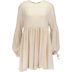 Sukienki hiszpanki: Glamorous Sukienka letnia nude