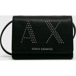 Armani Exchange - Torebka. Czarne listonoszki damskie Armani Exchange, w paski, z poliesteru, na ramię, małe, z aplikacjami. Za 499,90 zł.