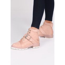 Różowe Botki True-Blue. Różowe botki damskie Multu. Za 39,99 zł.