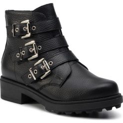 Botki LASOCKI SM-289-615. Botki damskie Lasocki, bez obcasa, bez zapięcia. Za 329,99 zł.