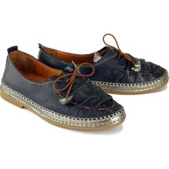 MANITU 840773-5 blau, półbuty damskie. Półbuty damskie Manitu, bez wzorów, ze skóry, bez obcasa, na obcasie, bez zapięcia. Za 259,90 zł.