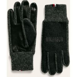 Tommy Hilfiger - Rękawiczki. Szare rękawiczki męskie TOMMY HILFIGER, bez wzorów, z elastanu. W wyprzedaży za 149,90 zł.
