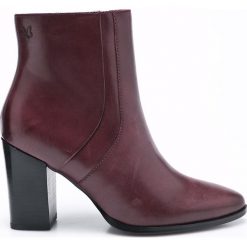 Caprice - Botki. Brązowe botki damskie lity marki Caprice, z materiału. W wyprzedaży za 239,90 zł.