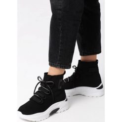 Czarne Sneakersy Summer Snapdragon. Czarne sneakersy damskie Born2be. Za 109,99 zł.