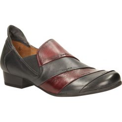 Półbuty caprice 9-24371-23. Półbuty damskie Caprice, bez wzorów, bez obcasa, bez zapięcia. Za 279,99 zł.
