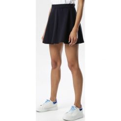 Granatowa Spódnica Christine. Niebieskie spódniczki damskie Born2be, na co dzień, s, z aplikacjami, z dzianiny, mini, rozkloszowane. Za 54,99 zł.