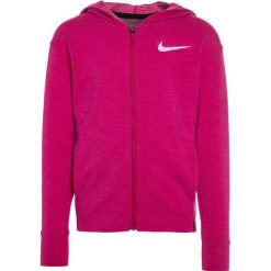 Nike Performance OBSESSED Kurtka sportowa sport fuchsia/true berry/white. Fioletowe kurtki chłopięce marki Nike Performance, z elastanu. W wyprzedaży za 125,95 zł.