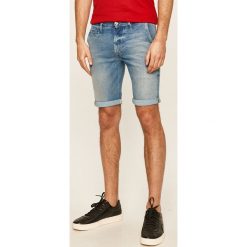 Guess Jeans - Szorty jeansowe. Niebieskie spodenki i szorty męskie Guess Jeans, m, z aplikacjami, z elastanu, casualowe. Za 419,90 zł.
