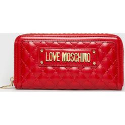 Love Moschino - Portfel. Czerwone portfele damskie Love Moschino, bez wzorów, z materiału. W wyprzedaży za 299,90 zł.