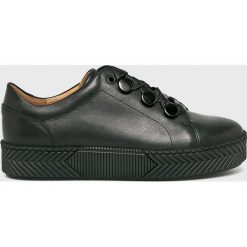 Wojas - Buty. Czarne buty sportowe damskie marki Wojas, bez wzorów, ze skóry, sportowe. Za 399,90 zł.
