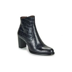 Botki Muratti REDWOOD. Niebieskie botki damskie Muratti, bez obcasa, bez zapięcia. W wyprzedaży za 671,20 zł.