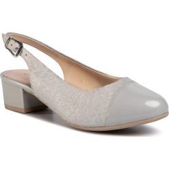 Sandały CAPRICE - 9-29500-24 Lt Grey Comb 208. Szare klapki damskie Caprice, bez wzorów, ze skóry, bez obcasa, na obcasie. W wyprzedaży za 159,00 zł.