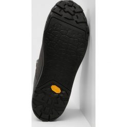 Vaude MOAB MID STX AM Buty rowerowe iron. Szare halówki męskie marki Vaude, z materiału, rowerowe. Za 759,00 zł.