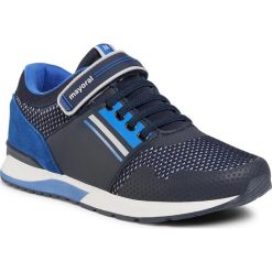 Sneakersy MAYORAL - 47.211 Klein 18. Niebieskie trampki chłopięce Mayoral, bez wzorów, ze skóry, na rzepy. Za 199,00 zł.