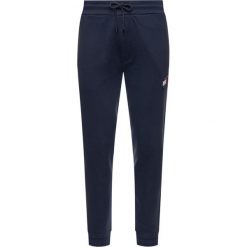 Spodnie dresowe Tommy Jeans Blend DM0DM07359. Niebieskie jeansy męskie Tommy Jeans, m, bez wzorów. W wyprzedaży za 289,00 zł.