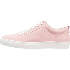 Trampki męskie: Shoe The Bear COLE Tenisówki i Trampki washed pink