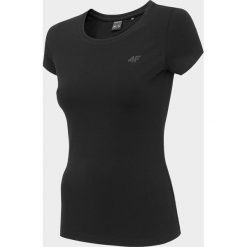 T-shirt damski TSD300 - głęboka czerń. T-shirty damskie 4f, bez wzorów, bez kołnierzyka. Za 29,99 zł.