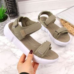 Sandały damskie sportowe na rzepy khaki American Club - khaki. Brązowe sandały damskie American CLUB, bez wzorów, sportowe, bez obcasa, na rzepy. Za 83,99 zł.