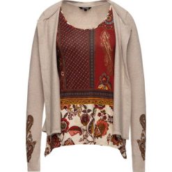 Sweter Desigual Renata 19WWSK12. Swetry damskie Desigual, s, bez wzorów, z elastanu, klasyczne, bez rękawów, bez kaptura. W wyprzedaży za 279,00 zł.
