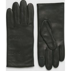 Calvin Klein Jeans - Rękawiczki skórzane. Czarne rękawiczki męskie marki Calvin Klein Jeans, z jeansu. W wyprzedaży za 249,90 zł.