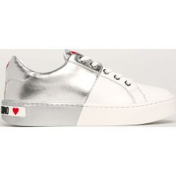 Love Moschino - Buty. Szare buty sportowe damskie Love Moschino, bez wzorów, z gumy, sportowe. W wyprzedaży za 649,90 zł.