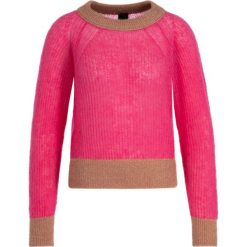 Sweter Pinko Quaggiu AI 19-20 BLK01 1G14D3 Y5Q6. Różowe swetry damskie Pinko, l, bez wzorów, z wełny, klasyczne, bez rękawów, bez kaptura. W wyprzedaży za 509,00 zł.
