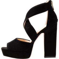 Jessica Simpson TEHYA Sandały na obcasie black. Czarne rzymianki damskie Jessica Simpson, z materiału, na obcasie. Za 419,00 zł.