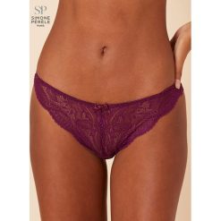 Figi tanga Simone Perele Eden Chic 12E710. Czerwone figi damskie Simone Pérèle, bez wzorów. Za 189,00 zł.