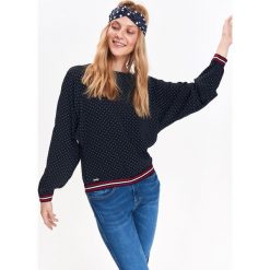 BLUZKA DAMSKA W KROPKI, Z OZDOBNYMI TAŚMAMI ORAZ DEKOLTEM Z TYŁU. Czarne bluzki damskie Top Secret, m, w grochy, z dzianiny, z kontrastowym kołnierzykiem, bez rękawów. W wyprzedaży za 39,99 zł.