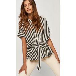 Answear - Bluzka Answear Lab. Białe bluzki damskie ANSWEAR, na co dzień, s, bez wzorów, z wiskozy, casualowe, bez kołnierzyka, z krótkim rękawem. Za 119,90 zł.