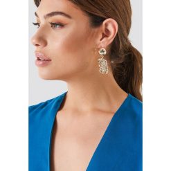 Kolczyki damskie: NA-KD Accessories Wiszące kolczyki – Gold