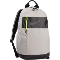 Plecak NIKE - BA6052 008 Szary. Szare plecaki męskie Nike, bez wzorów, z materiału, sportowe. Za 139,00 zł.